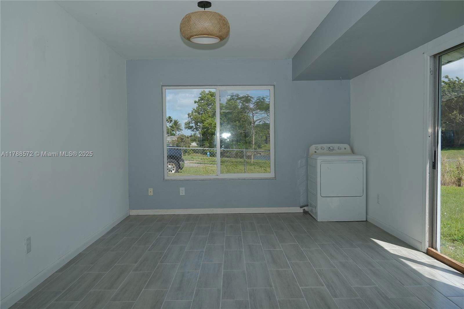 Real estate property located at 3311 Ensley Ct, St Lucie, Port St Lucie Section 42, Port St. Lucie, FL
