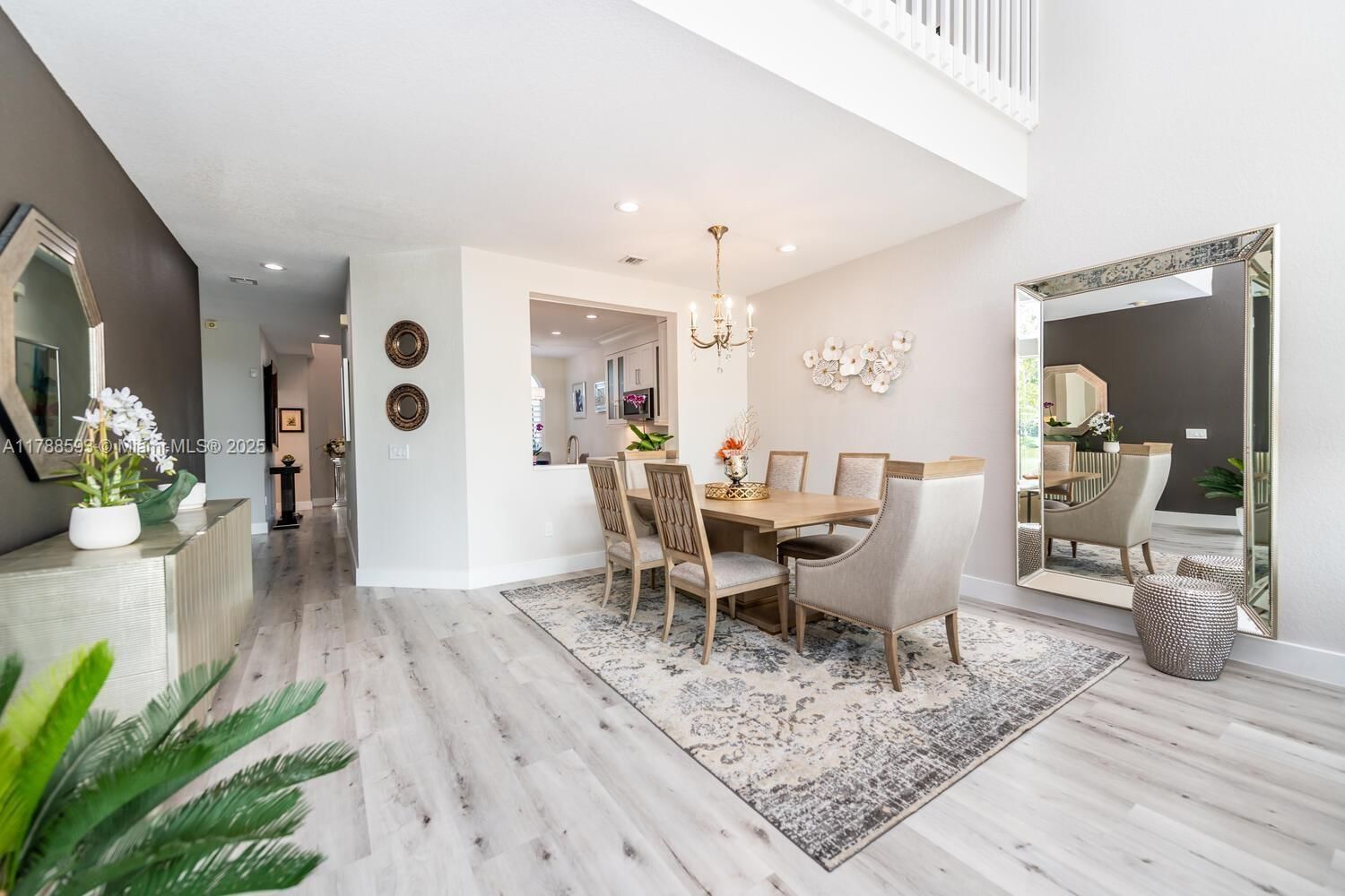 Real estate property located at 5134 Madison Lakes Cir W, Broward, Madison Lakes, Davie, FL
