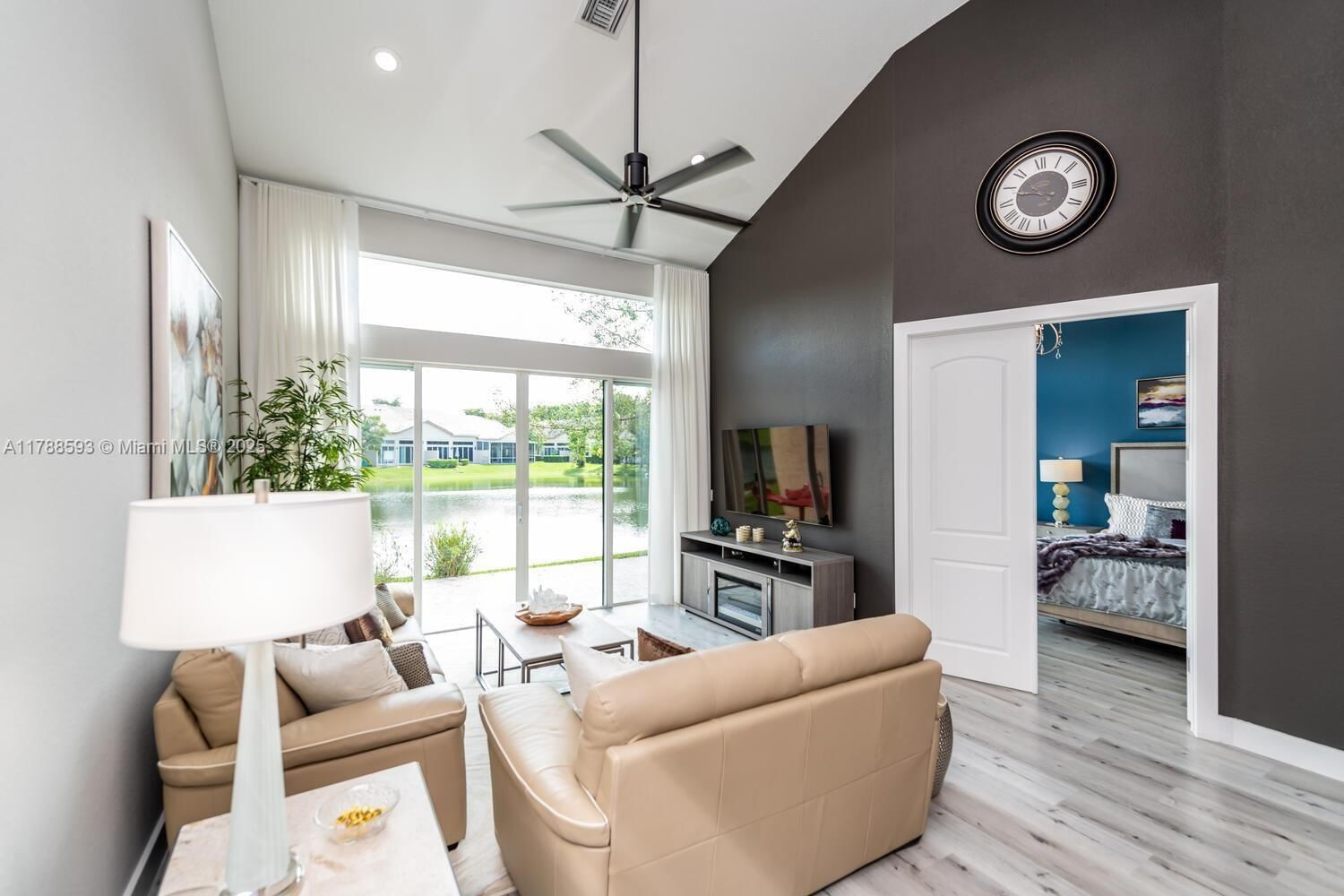 Real estate property located at 5134 Madison Lakes Cir W, Broward, Madison Lakes, Davie, FL