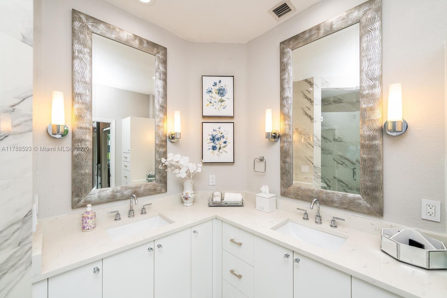 Real estate property located at 5134 Madison Lakes Cir W, Broward, Madison Lakes, Davie, FL