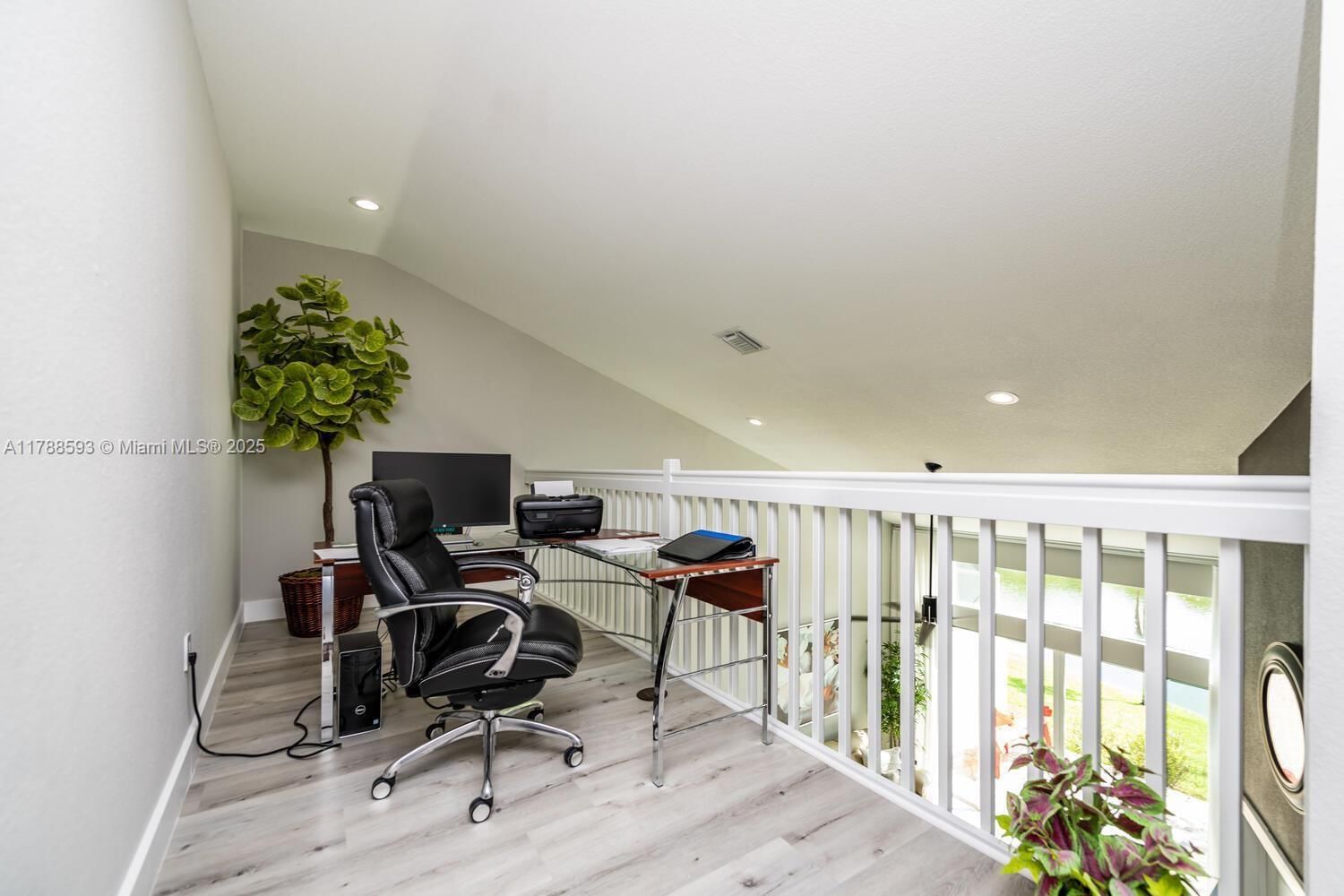 Real estate property located at 5134 Madison Lakes Cir W, Broward, Madison Lakes, Davie, FL