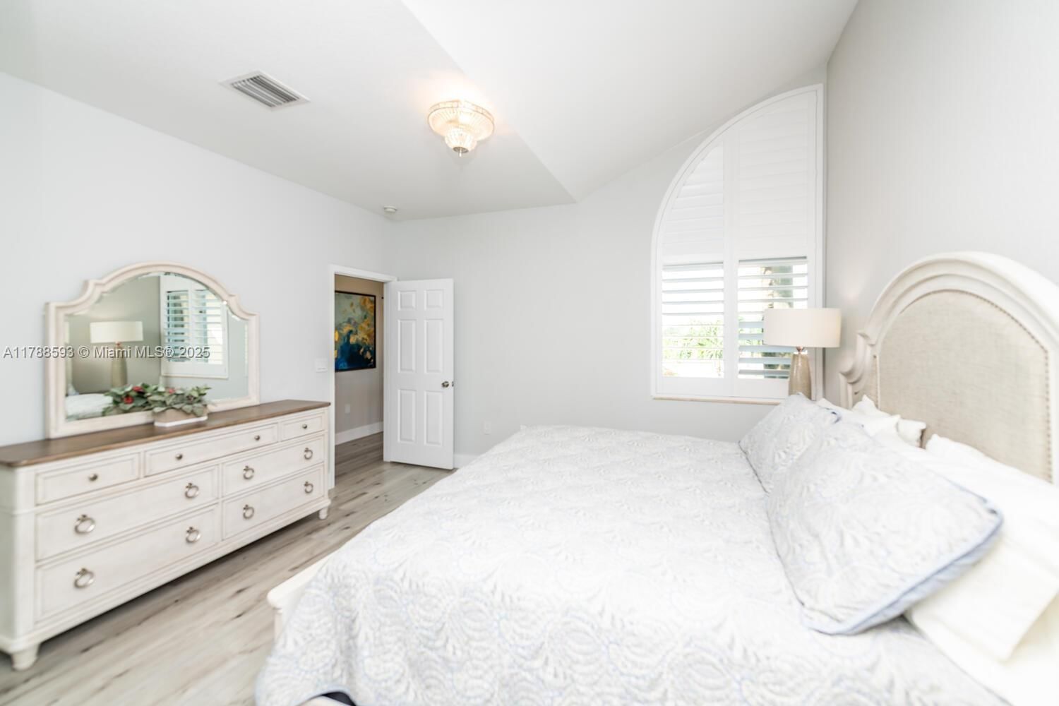 Real estate property located at 5134 Madison Lakes Cir W, Broward, Madison Lakes, Davie, FL