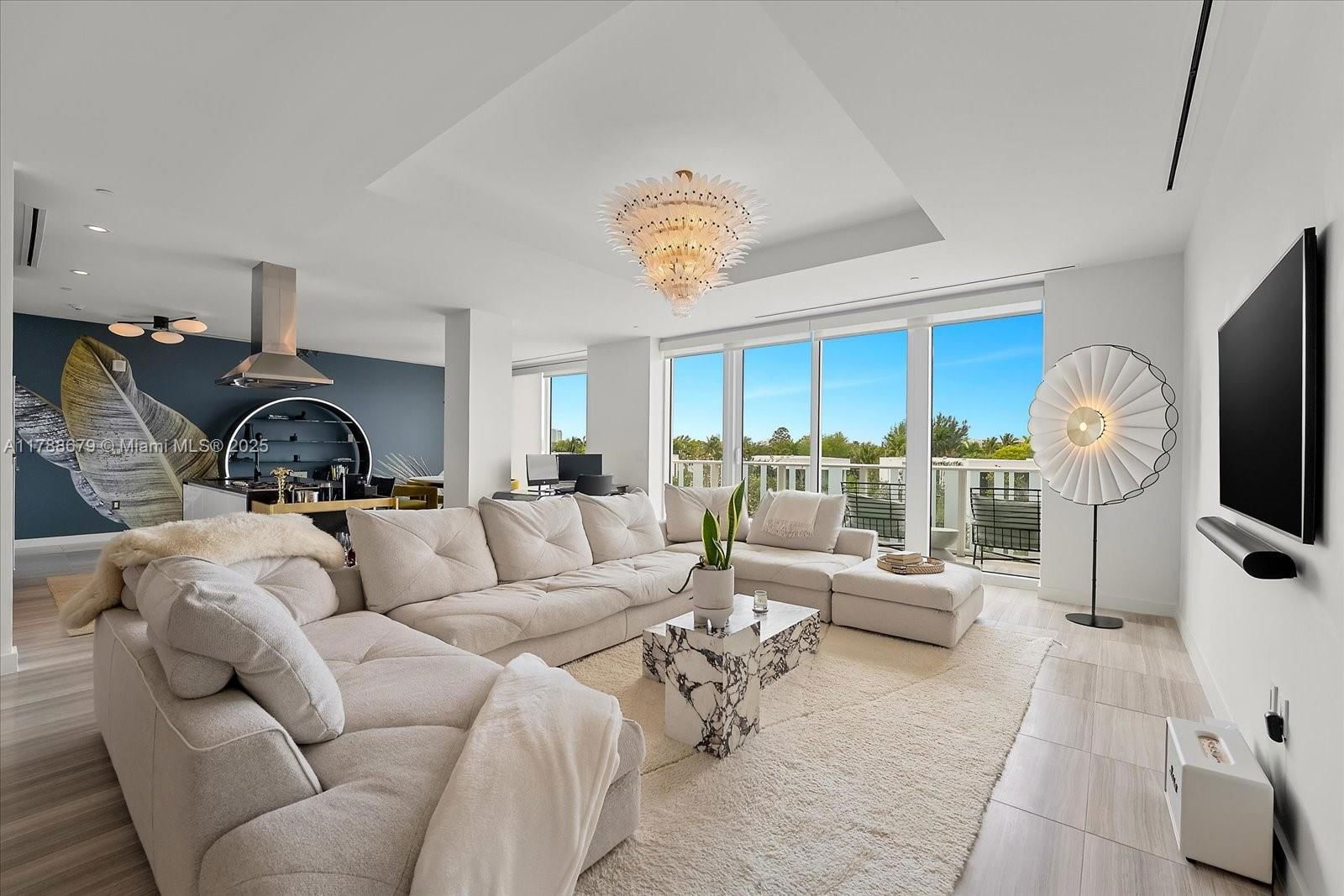 Real estate property located at 4701 Meridian Ave #316, Miami-dade, 4701 North Meridian Condo, Miami Beach, FL