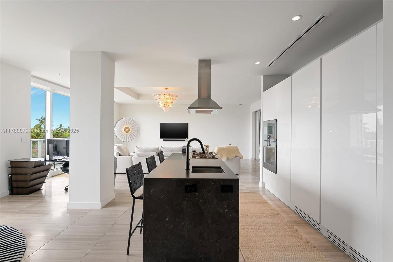 Real estate property located at 4701 Meridian Ave #316, Miami-dade, 4701 North Meridian Condo, Miami Beach, FL