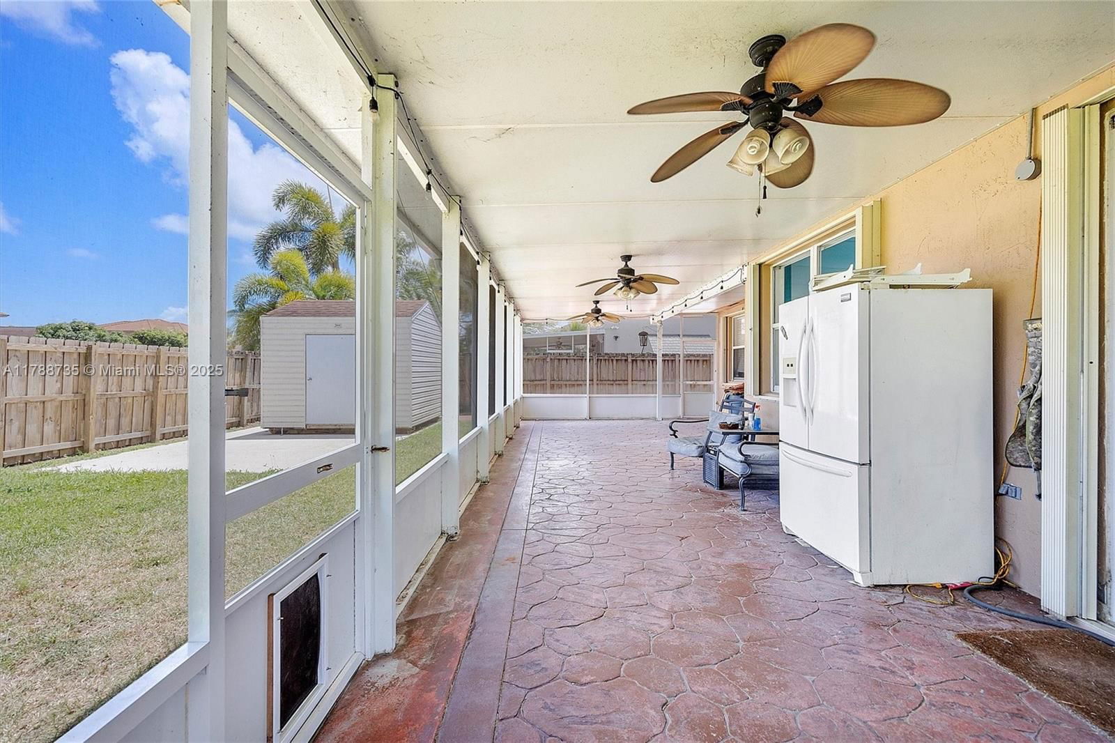 Real estate property located at 2131 40th Rd, Miami-dade, Floridian Bay Estates, Homestead, FL