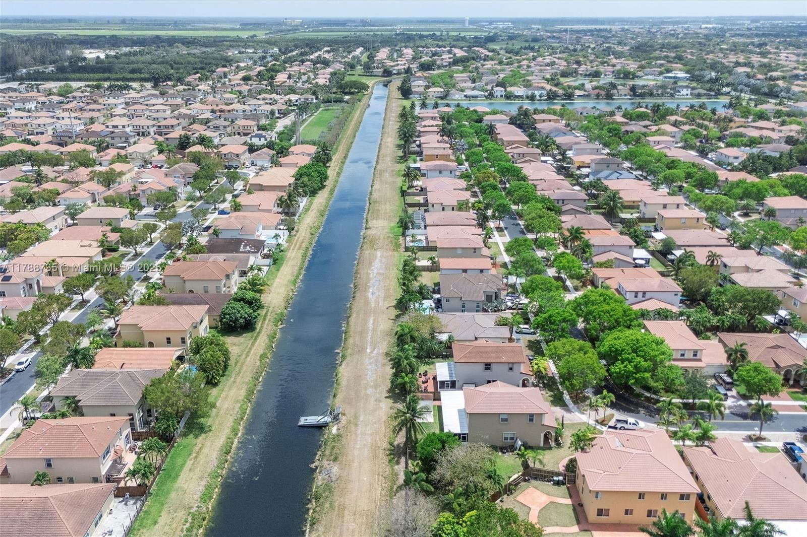 Real estate property located at 2131 40th Rd, Miami-dade, Floridian Bay Estates, Homestead, FL