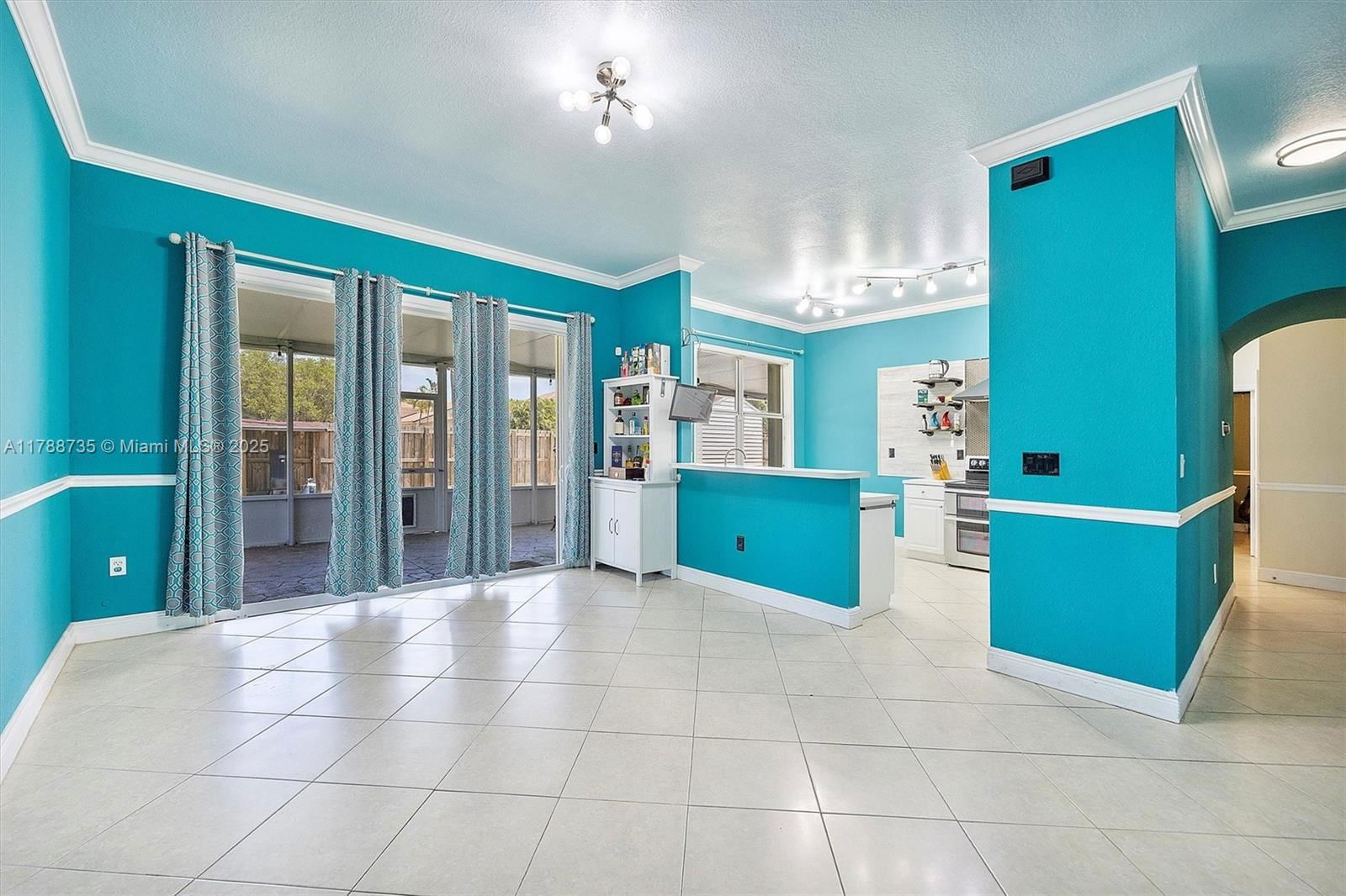 Real estate property located at 2131 40th Rd, Miami-dade, Floridian Bay Estates, Homestead, FL