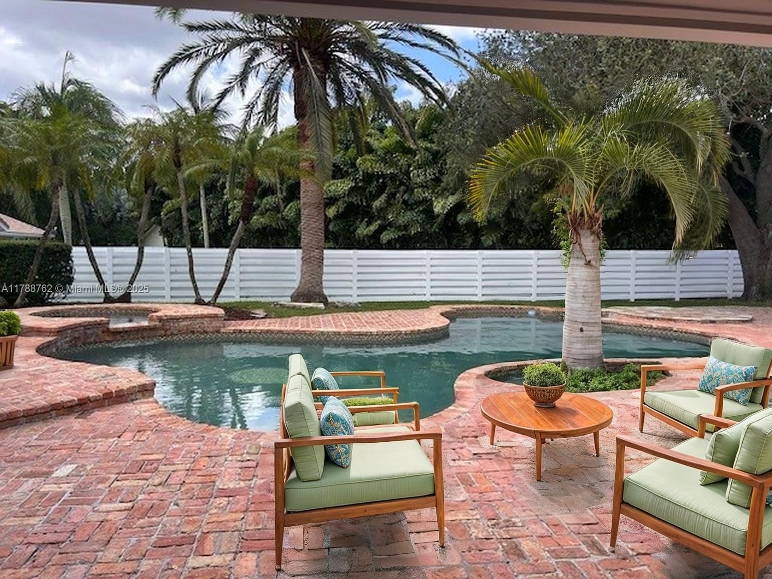 Real estate property located at 15242 147th Ter, Miami-dade, Country Walk Sec 6, Miami, FL