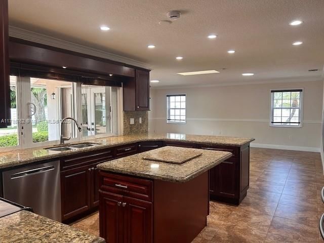 Real estate property located at 15242 147th Ter, Miami-dade, Country Walk Sec 6, Miami, FL