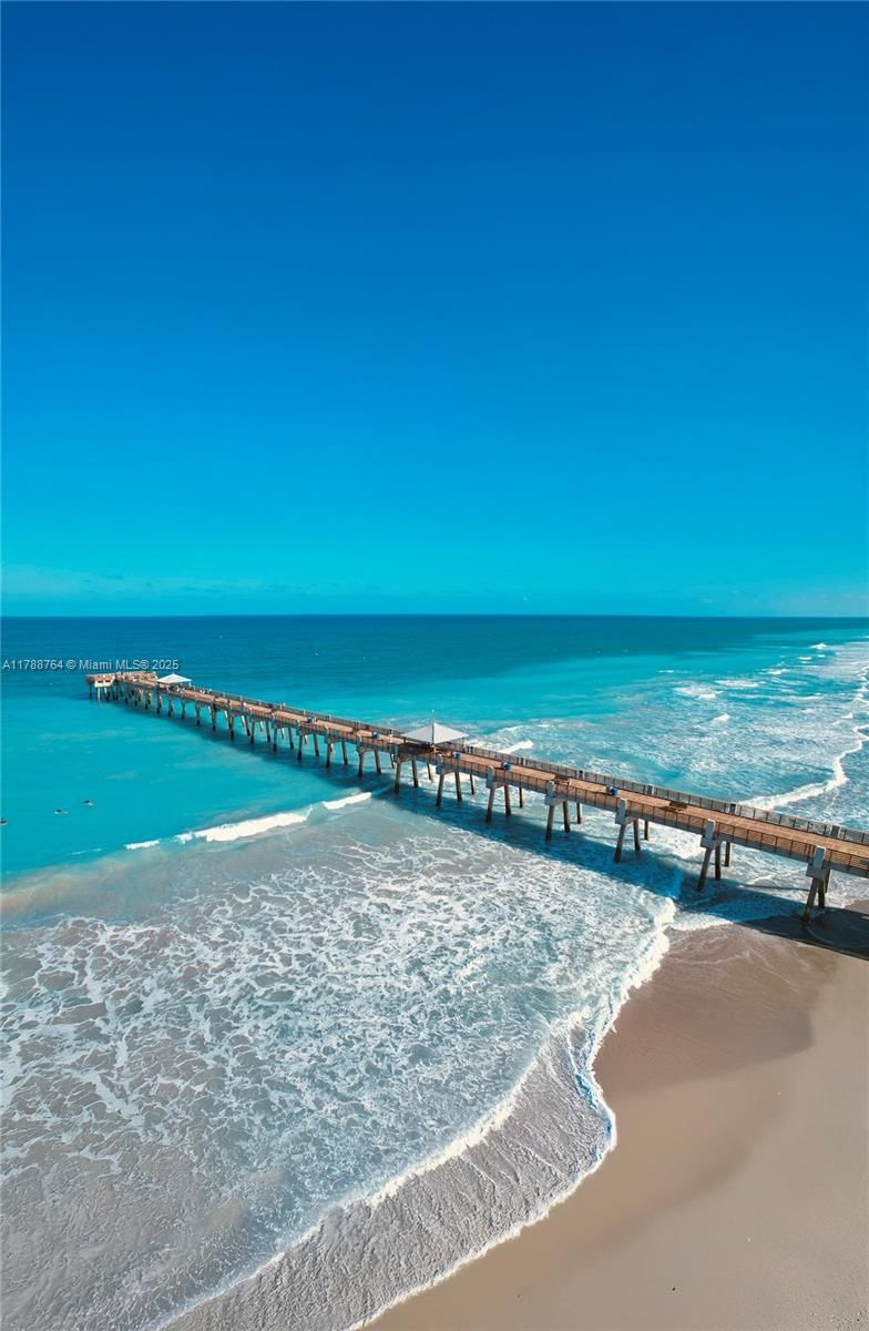 Real estate property located at 1011 US Highway One A104, Palm Beach, Caretta, Juno Beach, FL