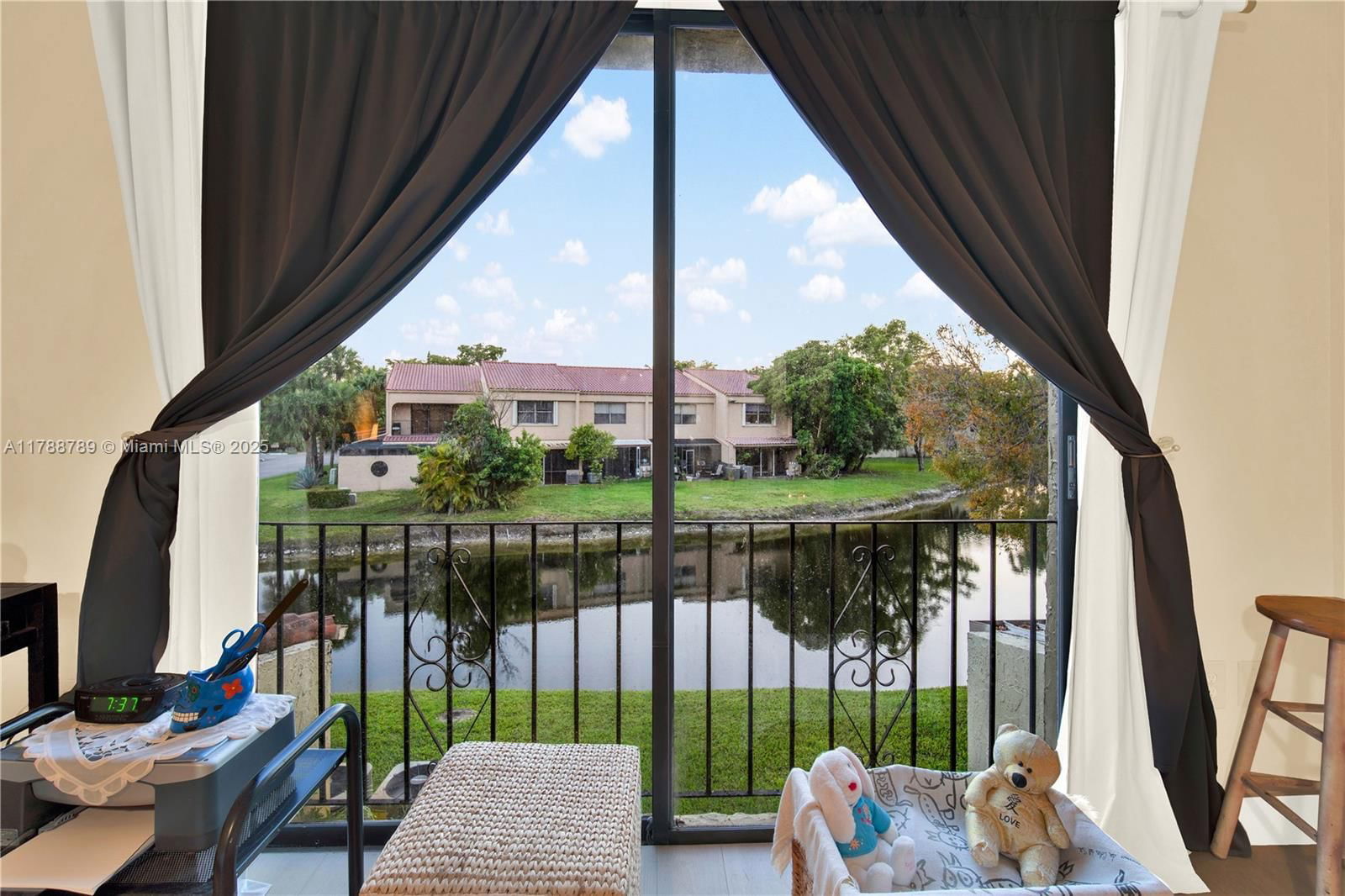 Real estate property located at 3904 Estepona Ave #8D2, Miami-dade, Costa Del Sol Condo No 1, Doral, FL