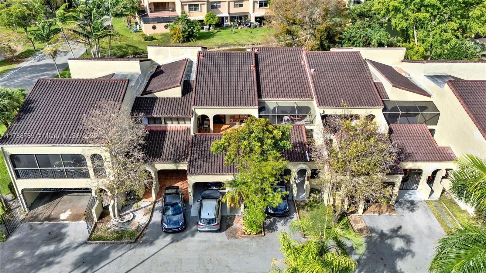 Real estate property located at 3904 Estepona Ave #8D2, Miami-dade, Costa Del Sol Condo No 1, Doral, FL