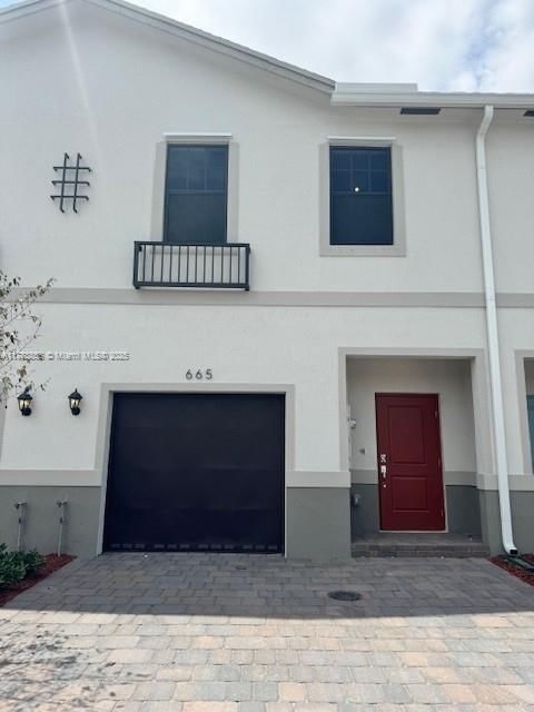 Real estate property located at 665 6th Ter, Miami-dade, Vista Sol, Florida City, FL