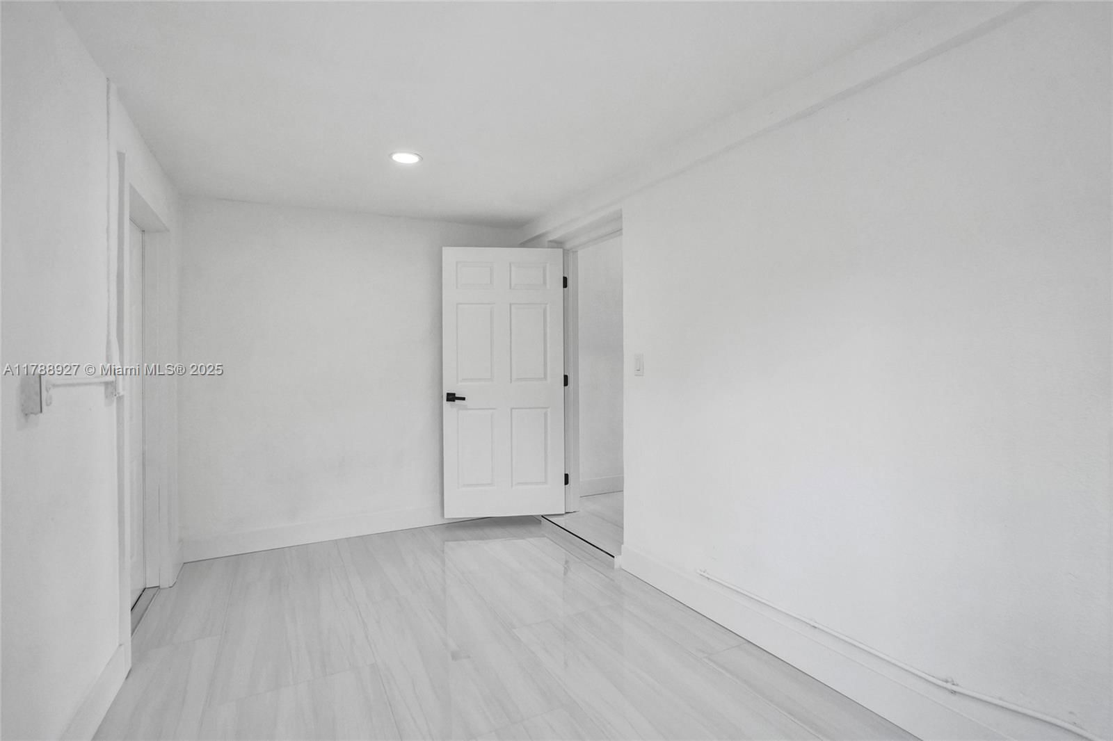 Real estate property located at 31 Florida Ave, Broward, Melrose Park Sect 1, Fort Lauderdale, FL