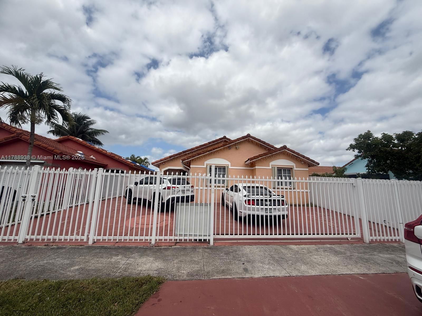 Real estate property located at 17630 143rd Ct, Miami-dade, Aristotle Sub Phase Iv, Miami, FL