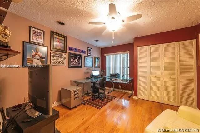 Real estate property located at 70 Ivy Rd, Broward, Greens Of Emerald Hills, Hollywood, FL