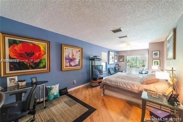 Real estate property located at 70 Ivy Rd, Broward, Greens Of Emerald Hills, Hollywood, FL