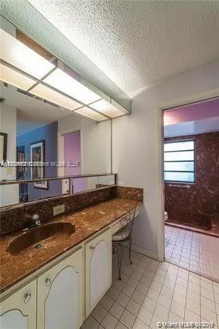 Real estate property located at 70 Ivy Rd, Broward, Greens Of Emerald Hills, Hollywood, FL