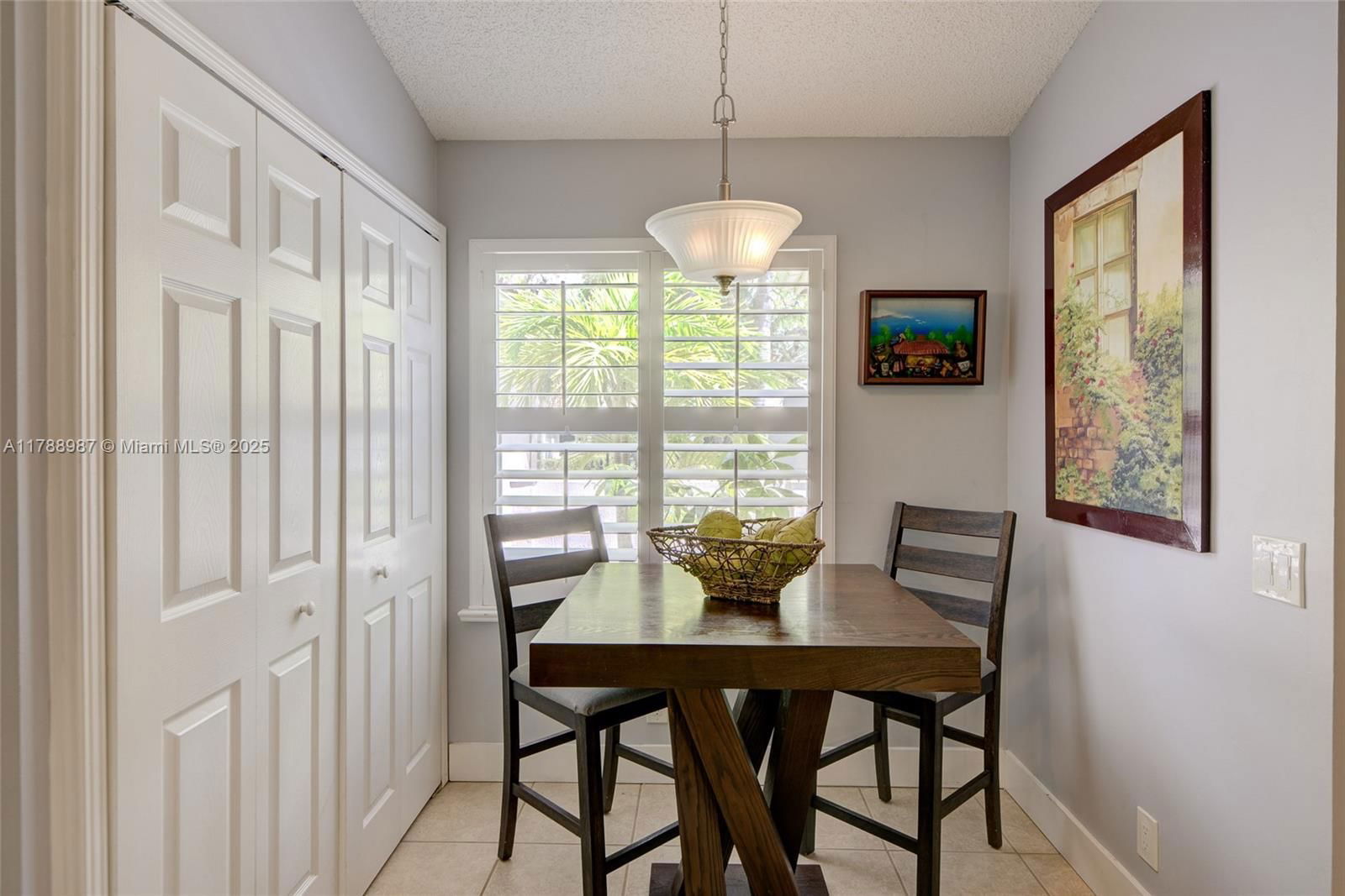 Real estate property located at 2086 Borealis Way, Broward, Sector 2- Parcels 21b 22, Weston, FL