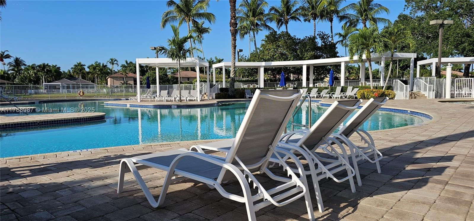Real estate property located at 2086 Borealis Way, Broward, Sector 2- Parcels 21b 22, Weston, FL