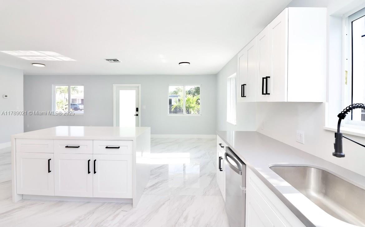 Real estate property located at 495 NW 129th St, Miami-dade, Overbrook Shores No 3, North Miami, FL