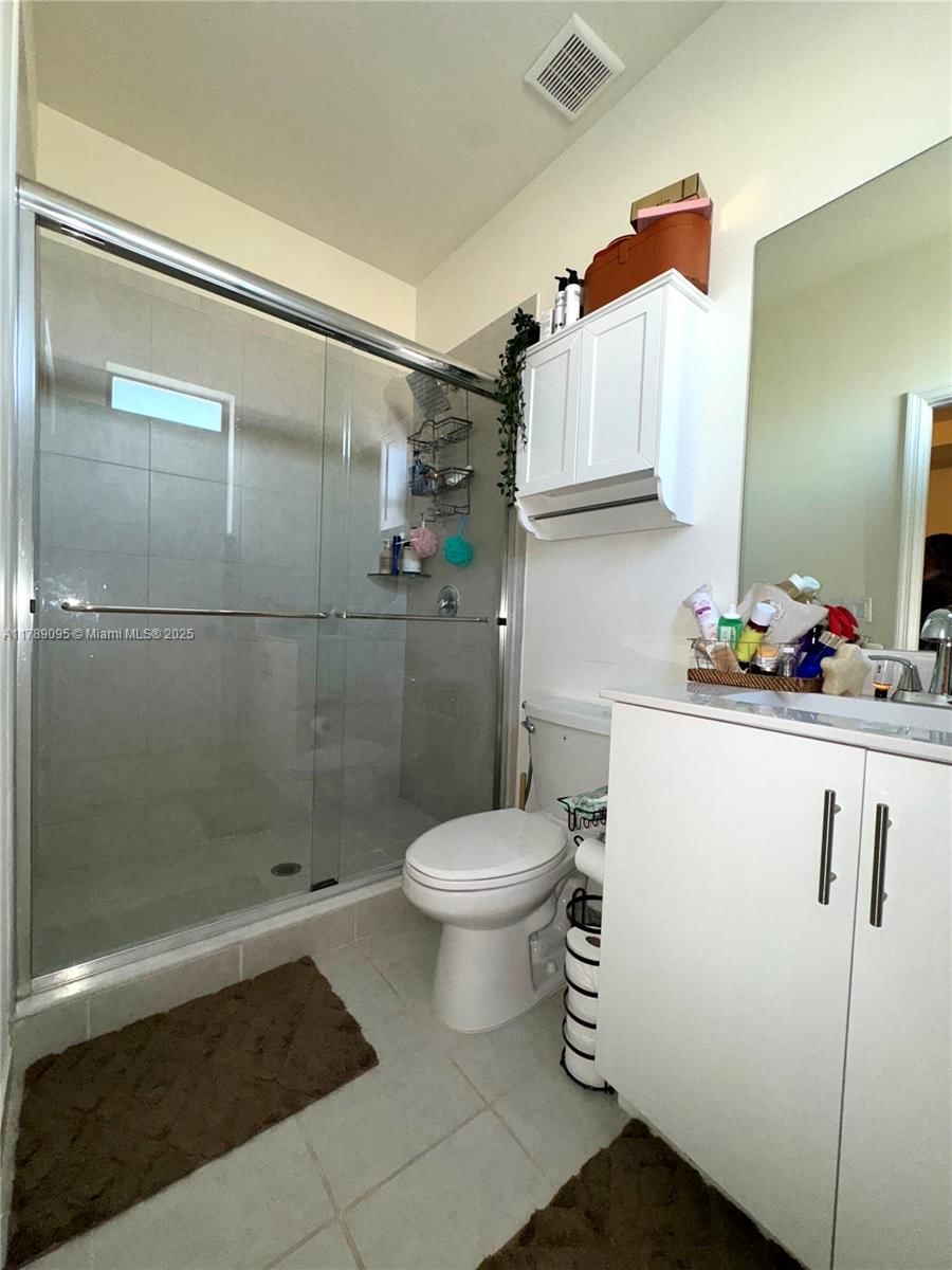 Real estate property located at 11449 34th Ln, Miami-dade, Aquabella North, Hialeah, FL