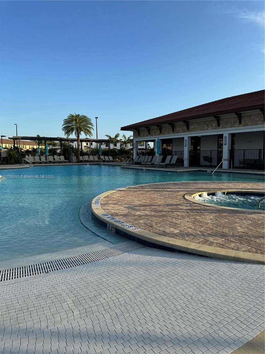 Real estate property located at 11449 34th Ln, Miami-dade, Aquabella North, Hialeah, FL