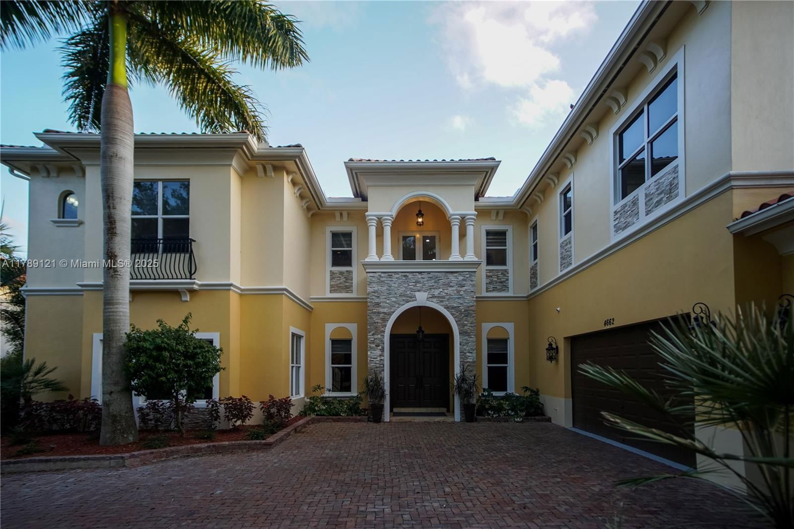 Real estate property located at 4662 Saxon Rd, Broward, Odonnell Farms Plat No 1, Coconut Creek, FL
