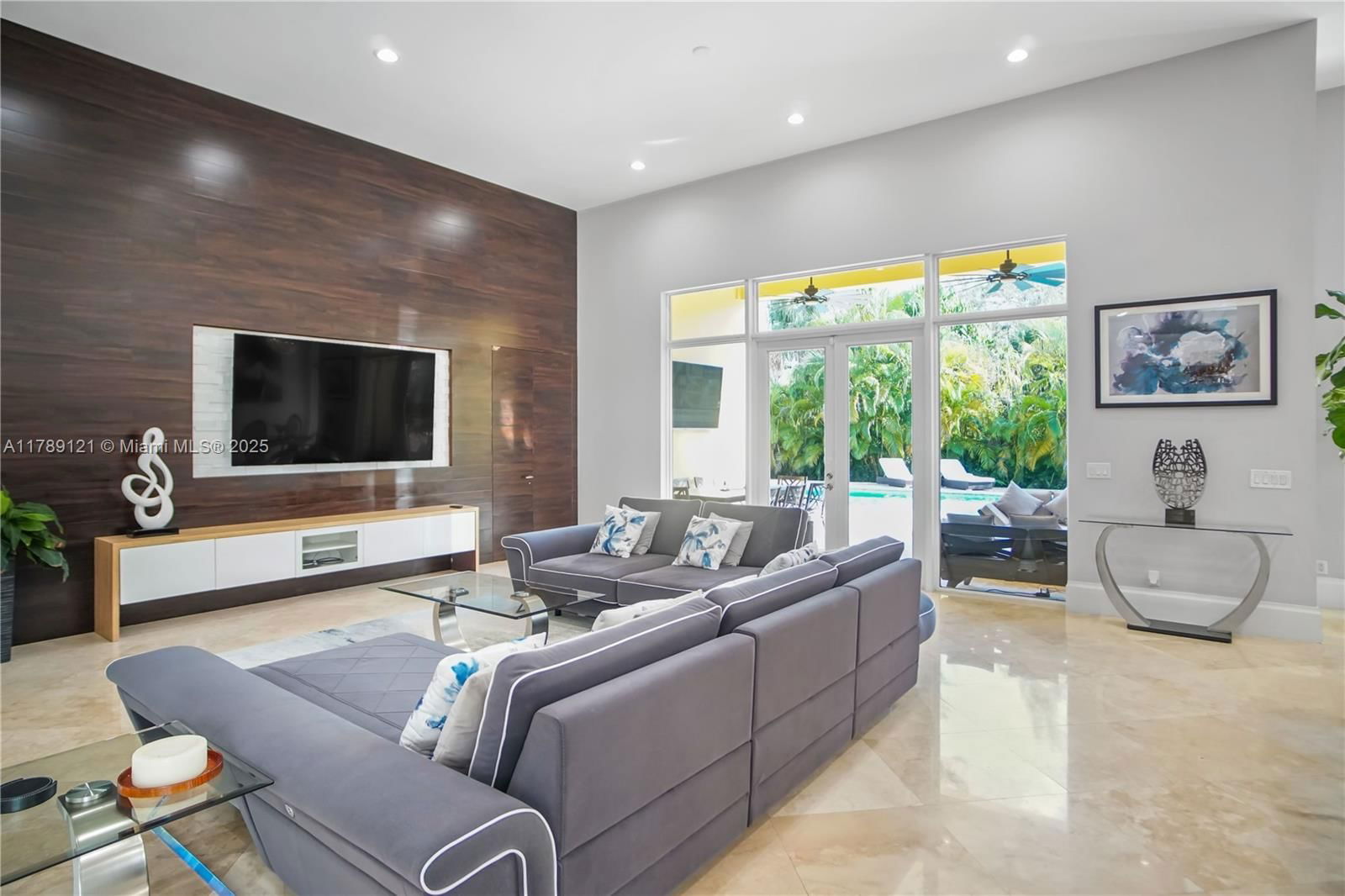 Real estate property located at 4662 Saxon Rd, Broward, Odonnell Farms Plat No 1, Coconut Creek, FL