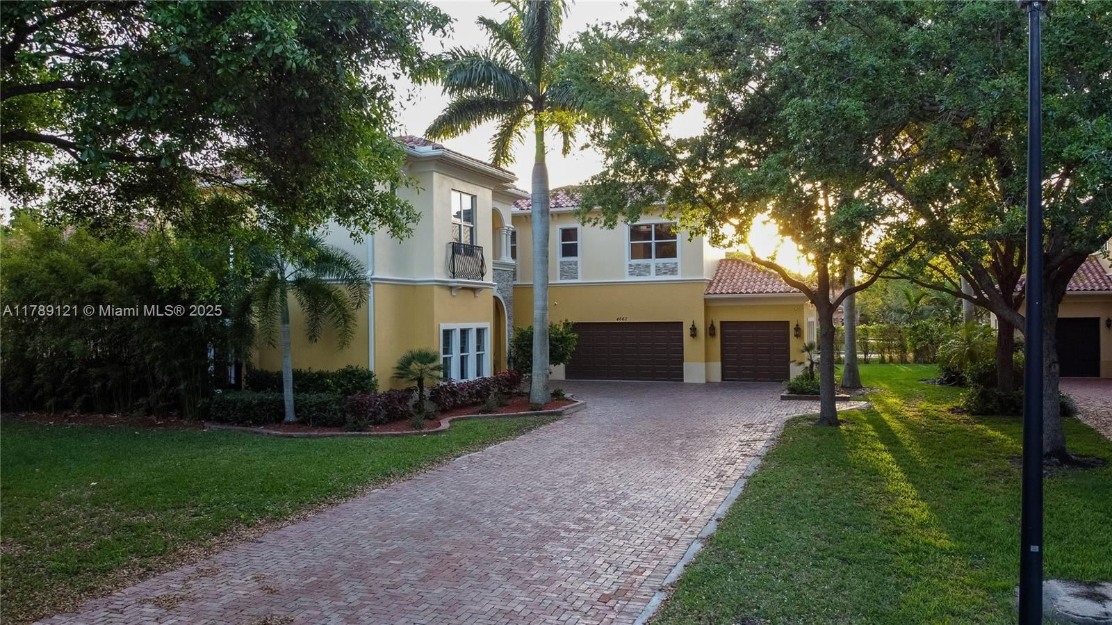 Real estate property located at 4662 Saxon Rd, Broward, Odonnell Farms Plat No 1, Coconut Creek, FL