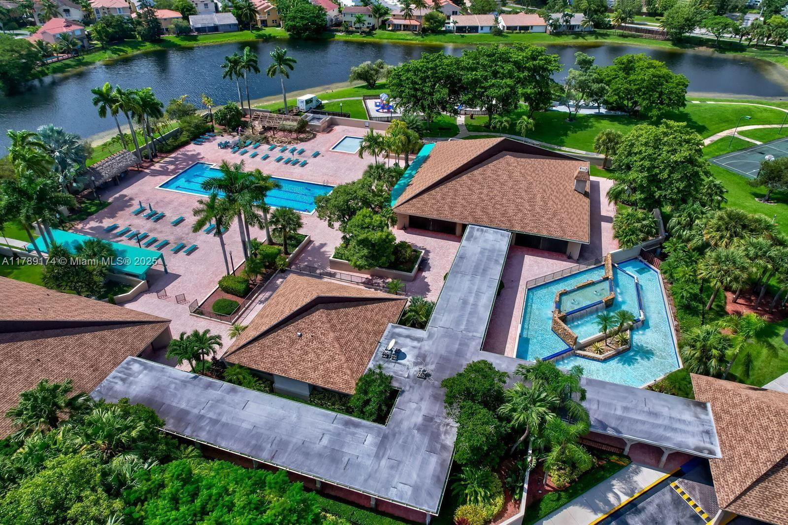 Real estate property located at 4249 147th Ct, Miami-dade, Lakes Of The Meadow Patio, Miami, FL