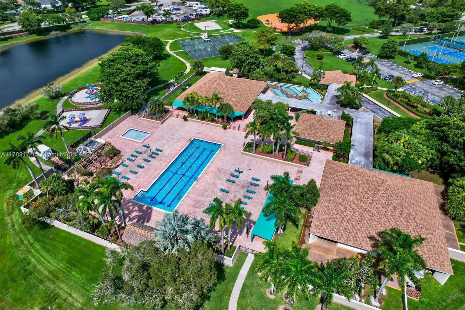 Real estate property located at 4249 147th Ct, Miami-dade, Lakes Of The Meadow Patio, Miami, FL