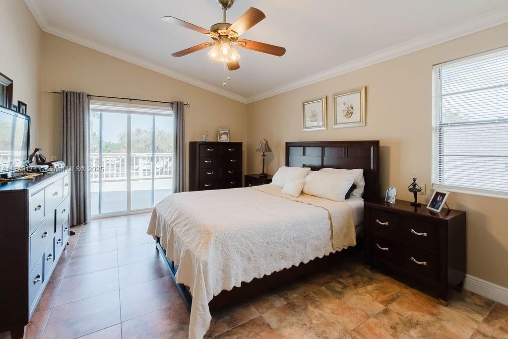 Real estate property located at 4249 147th Ct, Miami-dade, Lakes Of The Meadow Patio, Miami, FL