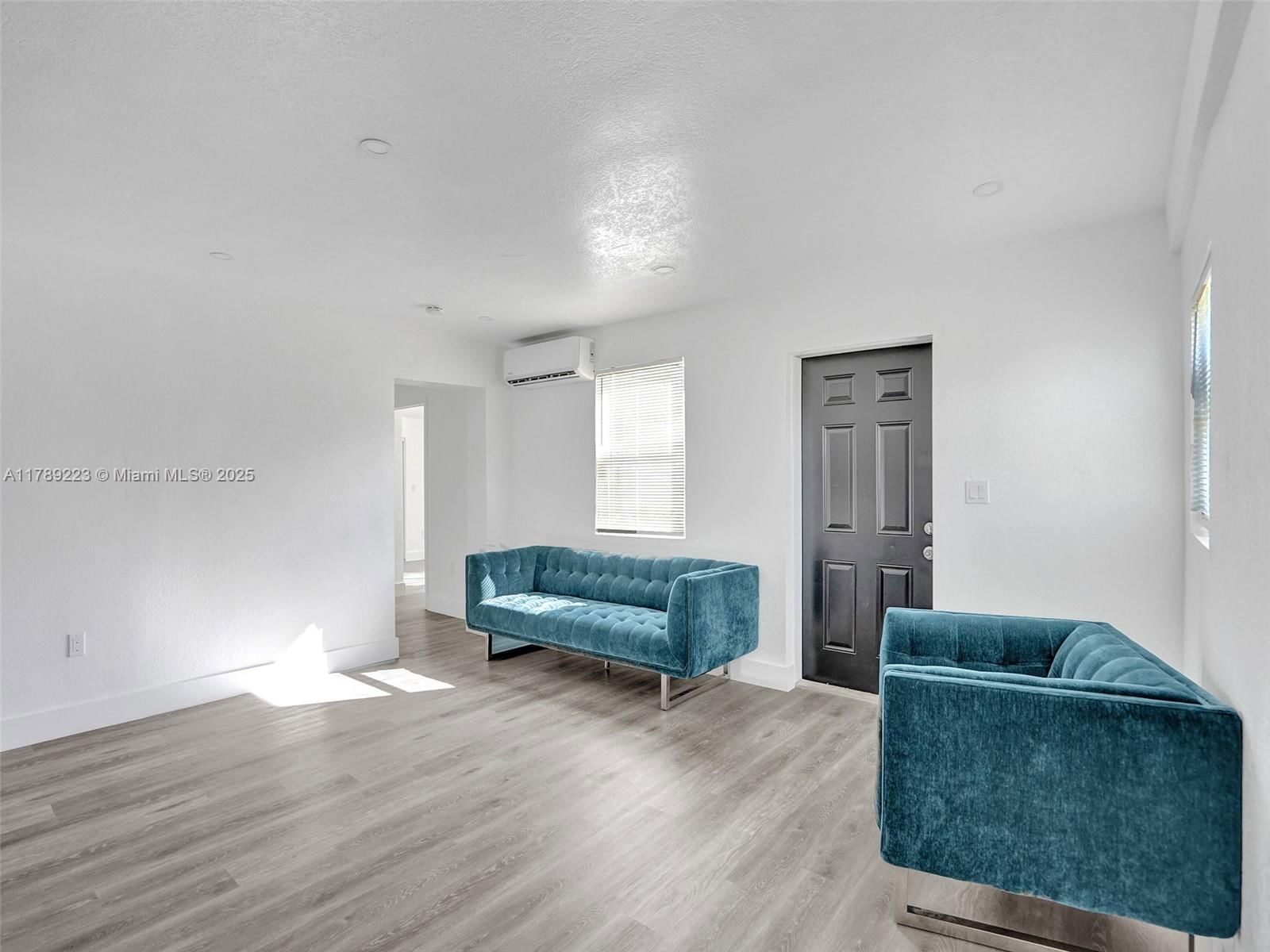 Real estate property located at 6147 40th St, Broward, Sun Land Park, Miramar, FL