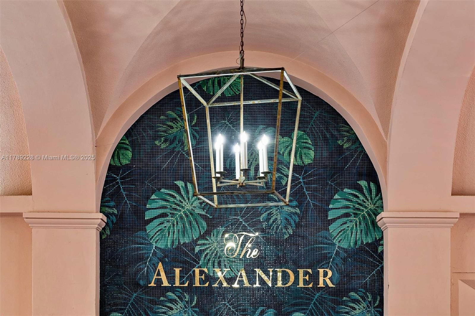 Real estate property located at 5225 Collins Ave #1117, Miami-dade, The Alexander Condo, Miami Beach, FL