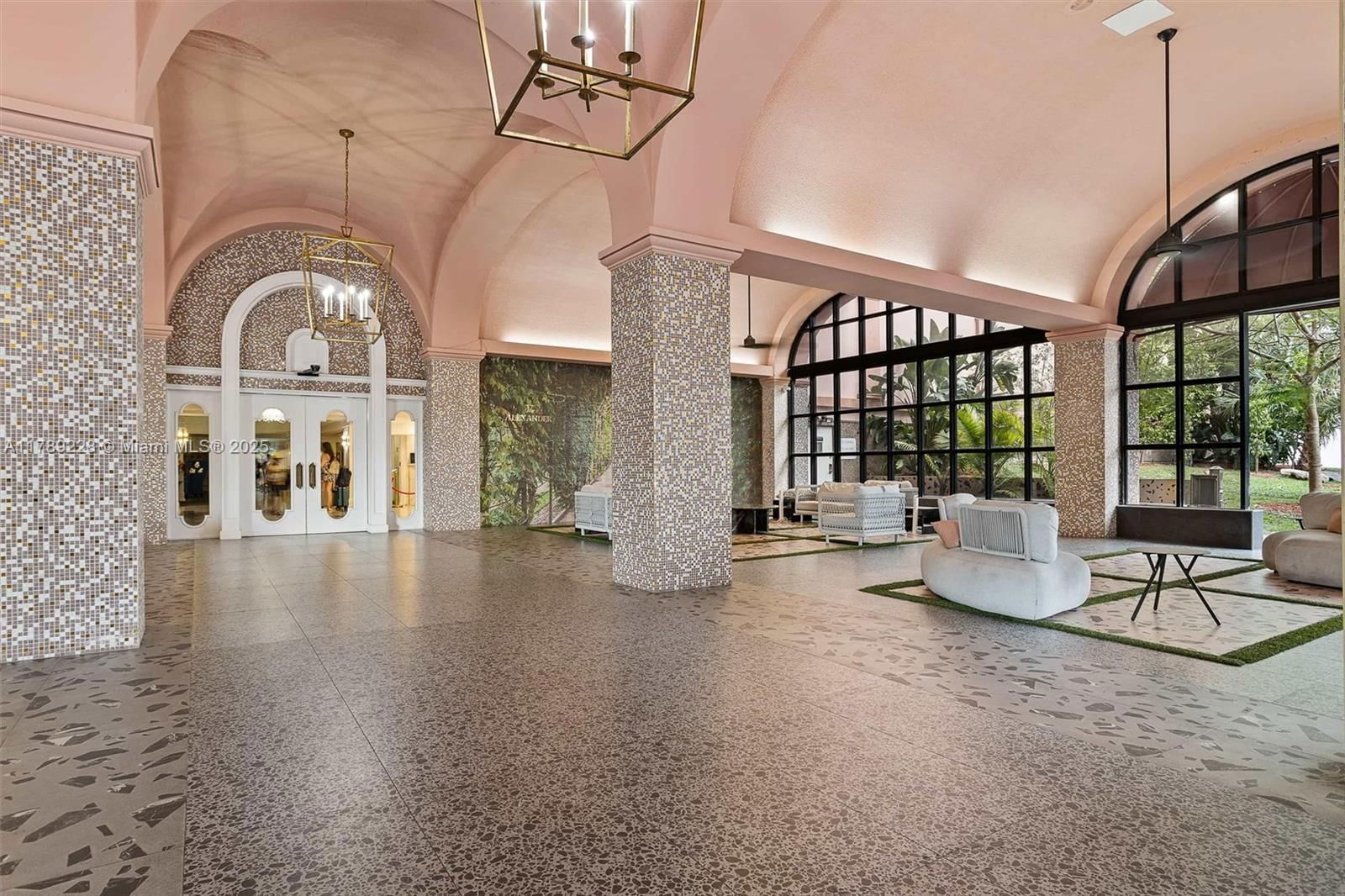 Real estate property located at 5225 Collins Ave #1117, Miami-dade, The Alexander Condo, Miami Beach, FL