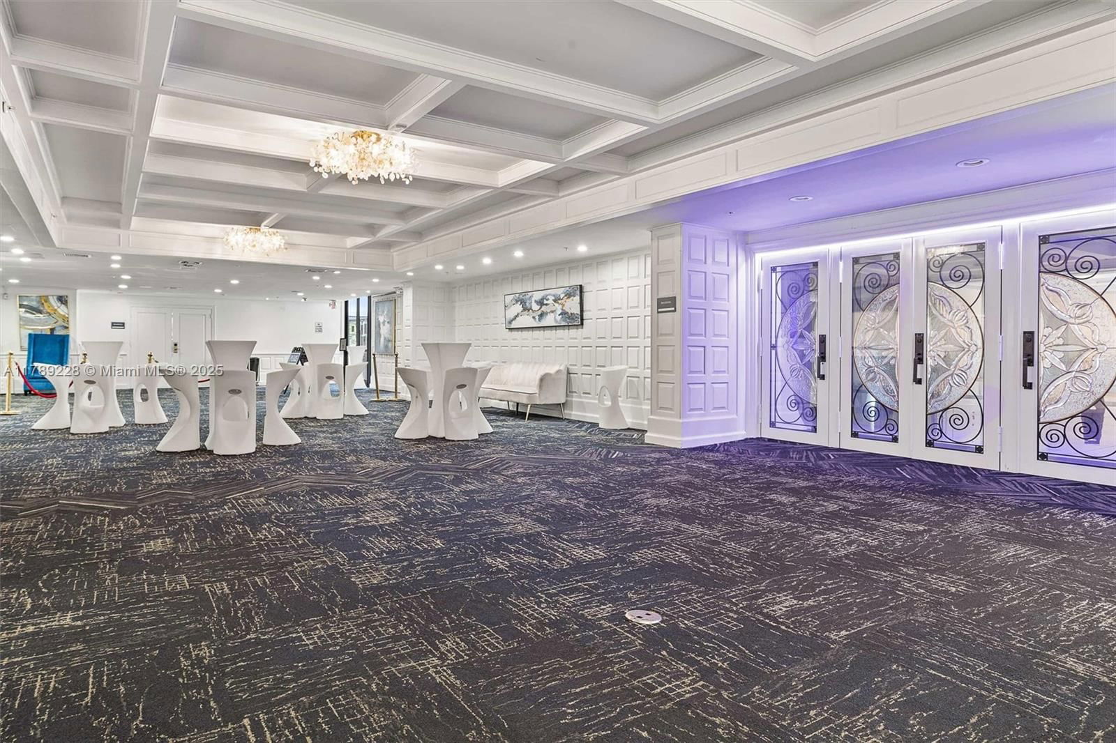 Real estate property located at 5225 Collins Ave #1117, Miami-dade, The Alexander Condo, Miami Beach, FL