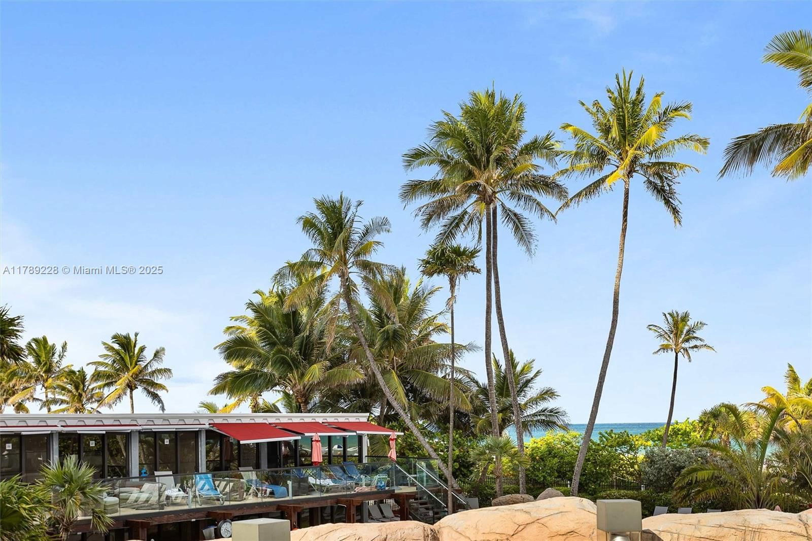 Real estate property located at 5225 Collins Ave #1117, Miami-dade, The Alexander Condo, Miami Beach, FL