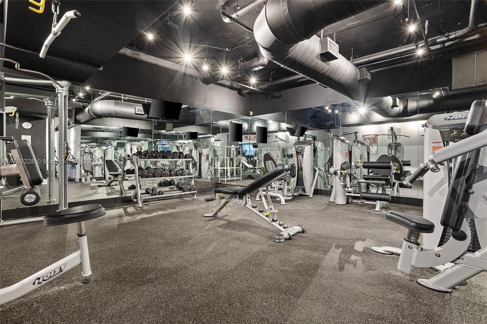 Real estate property located at 5225 Collins Ave #1117, Miami-dade, The Alexander Condo, Miami Beach, FL
