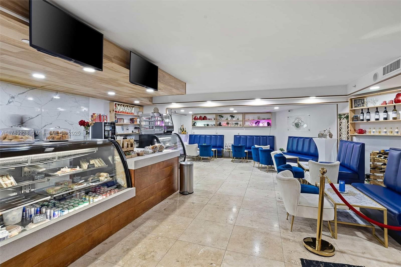 Real estate property located at 5225 Collins Ave #1117, Miami-dade, The Alexander Condo, Miami Beach, FL