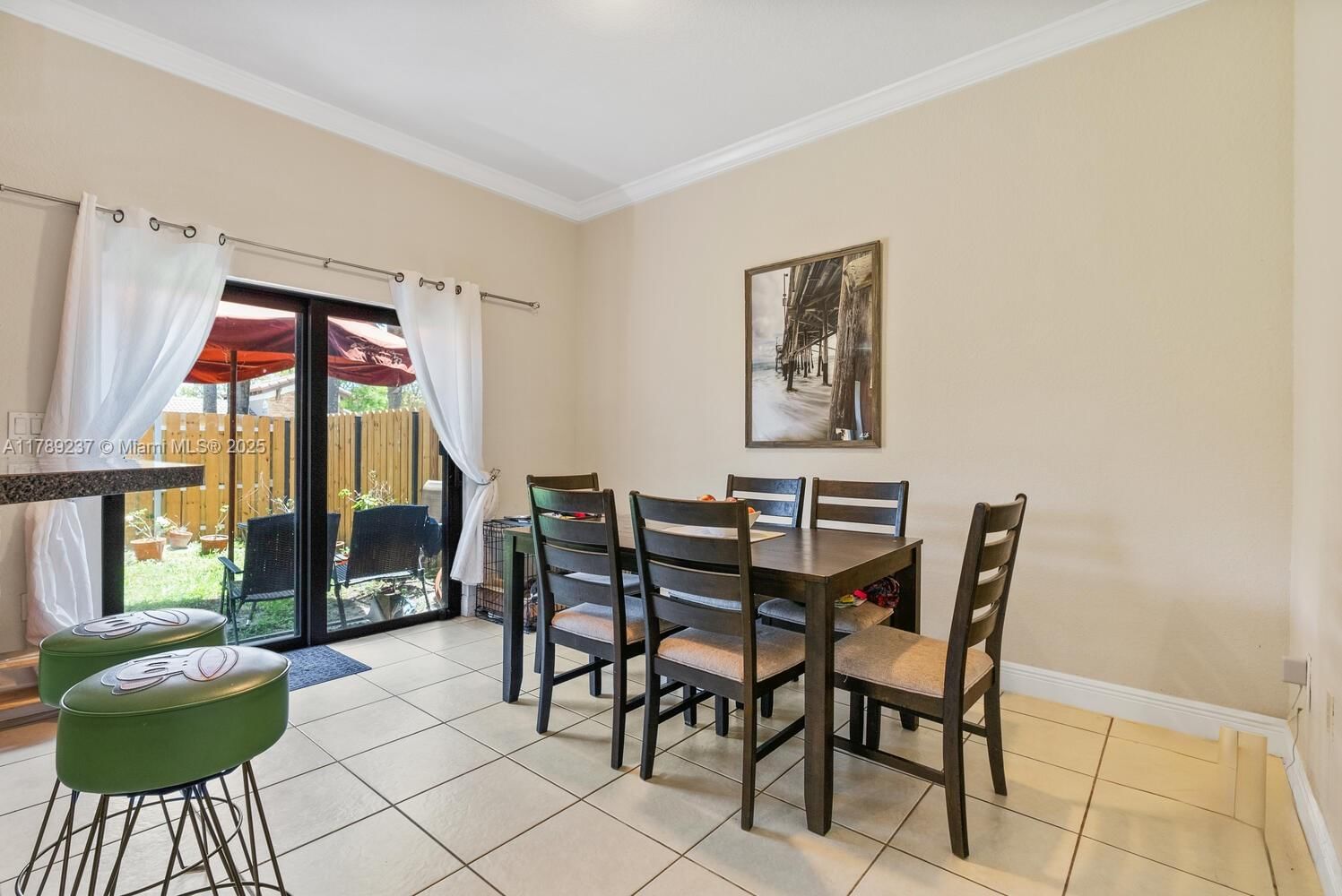 Real estate property located at 21937 88th Path, Miami-dade, Lakes By The Bay Jay, Cutler Bay, FL