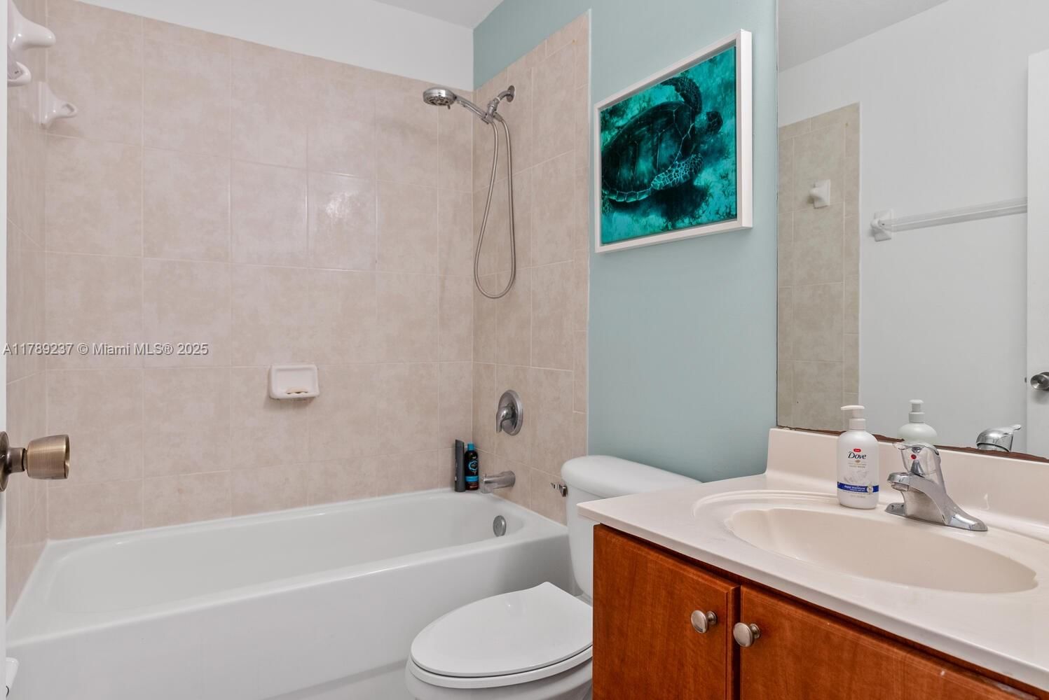 Real estate property located at 21937 88th Path, Miami-dade, Lakes By The Bay Jay, Cutler Bay, FL
