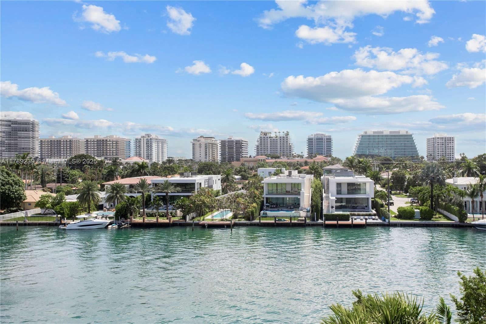 Real estate property located at 9261 Bay Harbor Dr #606, Miami-dade, The Ivory Residence Condo, Bay Harbor Islands, FL