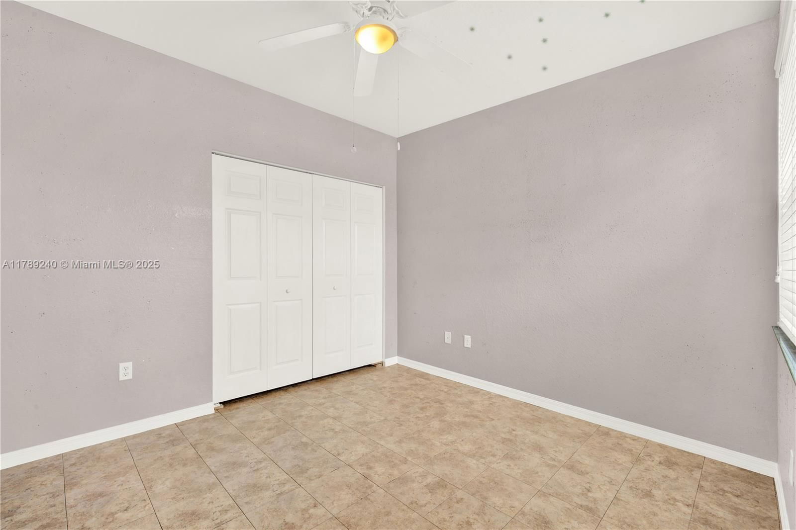 Real estate property located at 1979 13th St, Miami-dade, Shores At Keys Gate, Homestead, FL