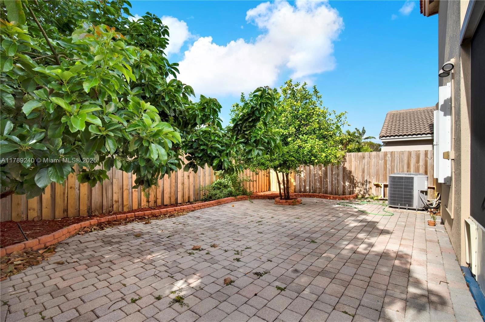 Real estate property located at 1979 13th St, Miami-dade, Shores At Keys Gate, Homestead, FL