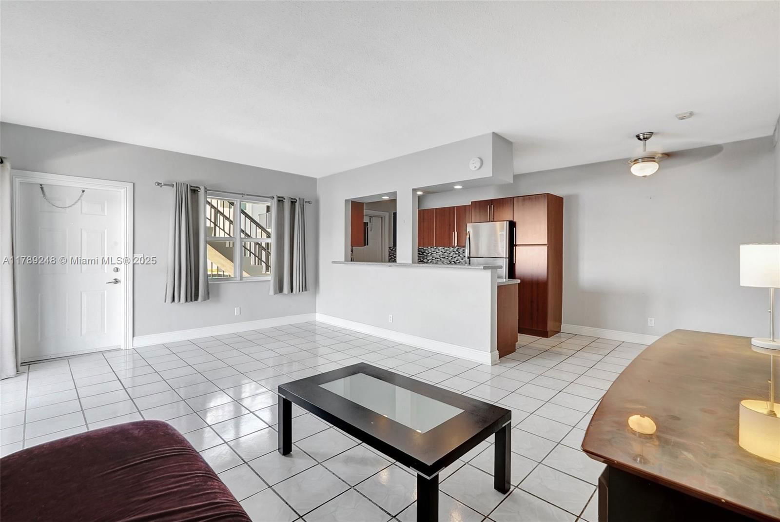 Real estate property located at 2200 Ocean Dr N116, Broward, Waterway @ Hollywood Beac, Hollywood, FL