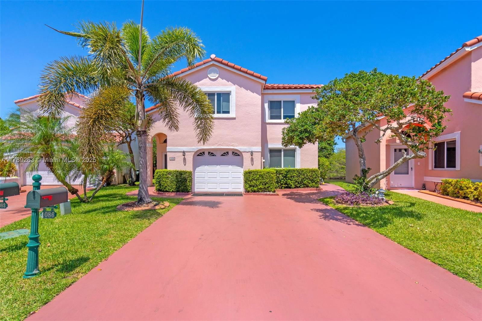 Real estate property located at 1086 5th Ct, Broward, U S Lend Lease Plat No On, Dania Beach, FL