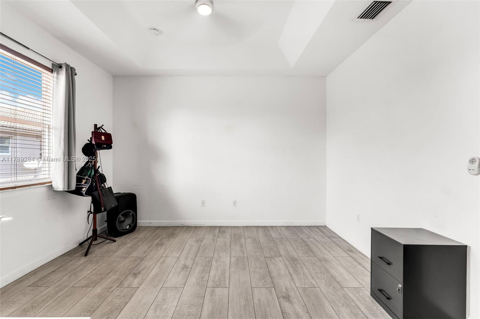 Real estate property located at 9371 221st Way, Miami-dade, Lakes By The Bay Cee, Cutler Bay, FL