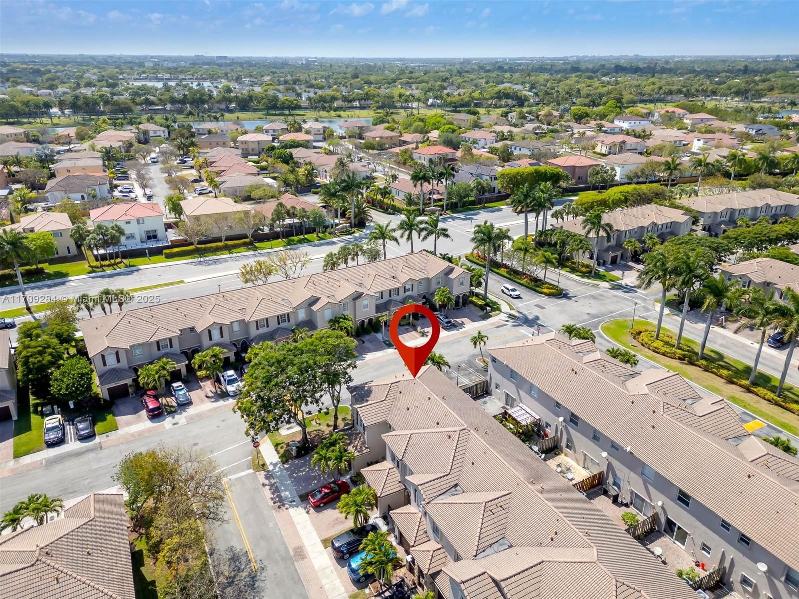 Real estate property located at 9371 221st Way, Miami-dade, Lakes By The Bay Cee, Cutler Bay, FL