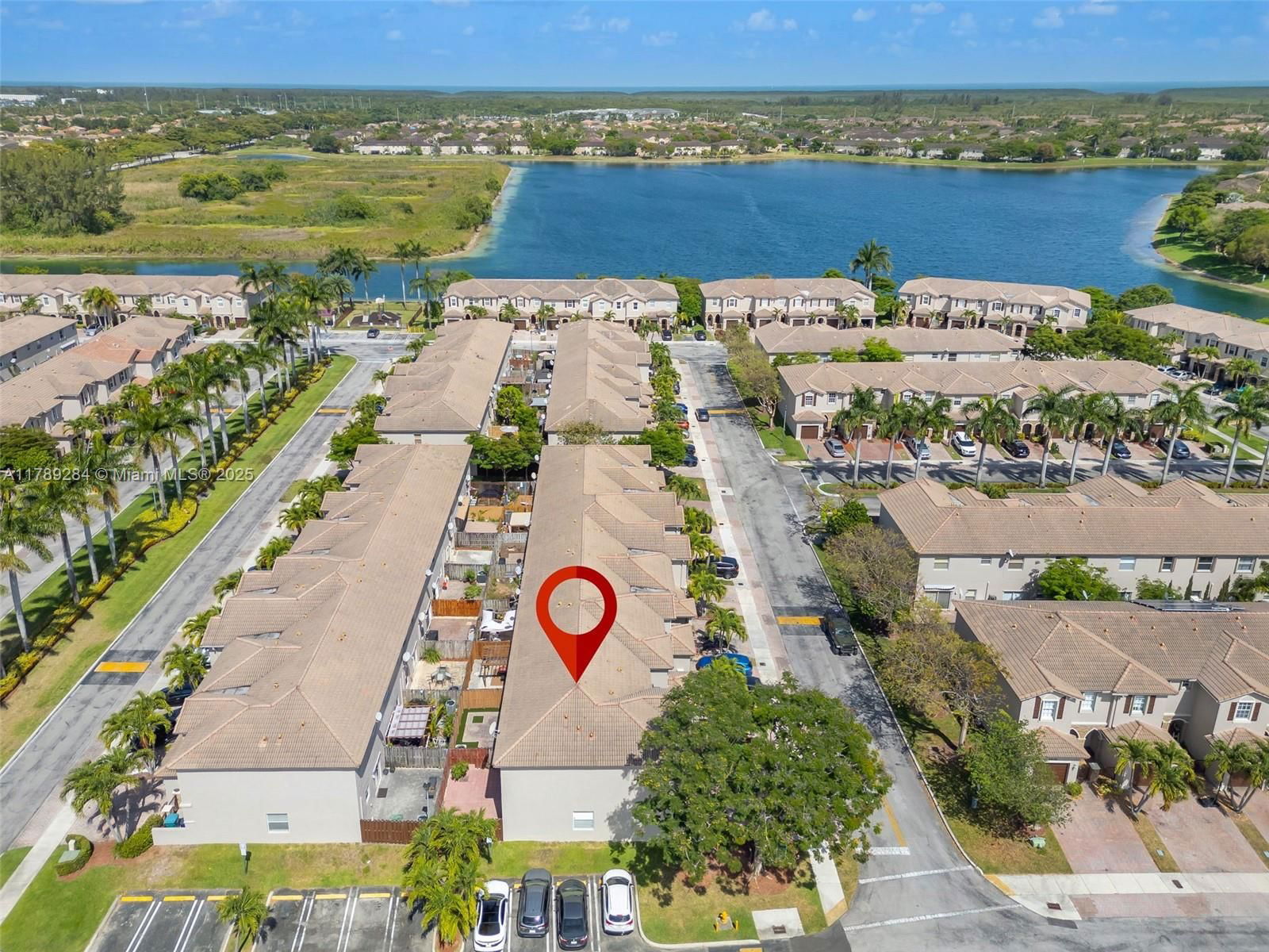 Real estate property located at 9371 221st Way, Miami-dade, Lakes By The Bay Cee, Cutler Bay, FL